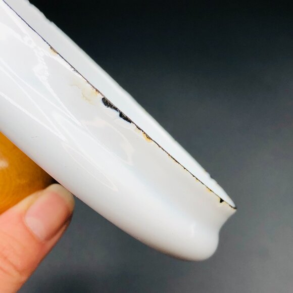 Vintage White Gray Yellow Stripes Enamel Fondue Pot and Lid Wood Handle Saucepan - Picture 10 of 13